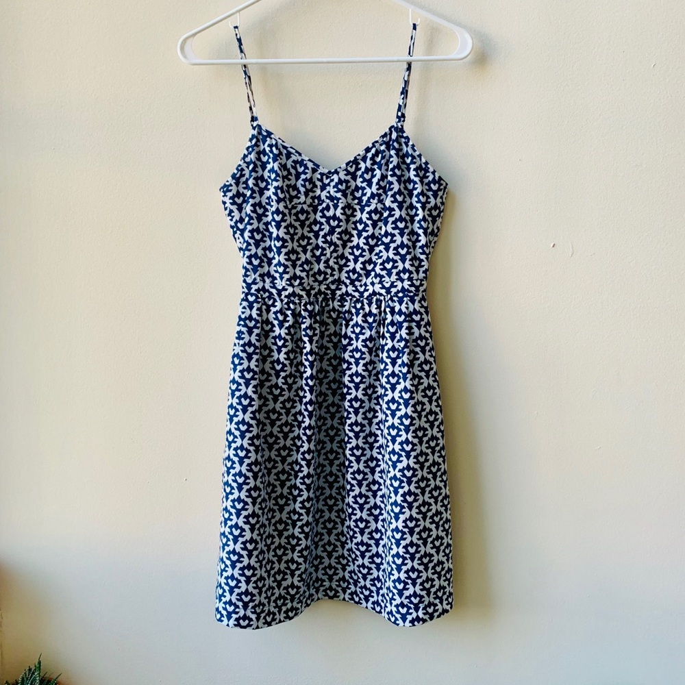 J.Crew blue and white dress, with pockets.